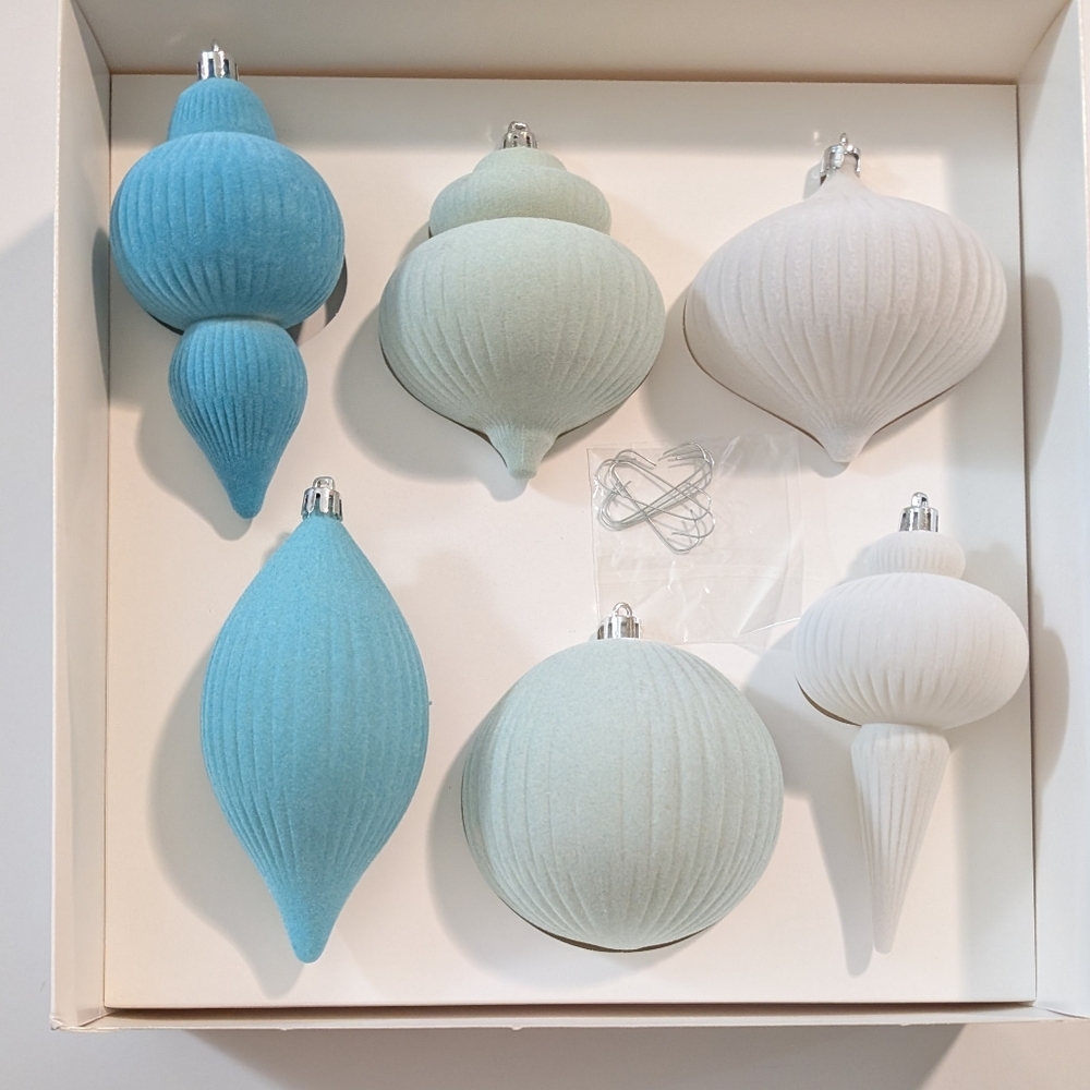 NEW Target Wondershop Blue & White Flocked Velvet Finial Christmas Ornaments